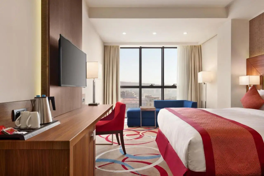 Ramada Hotel & Suites by Wyndham Yerevan