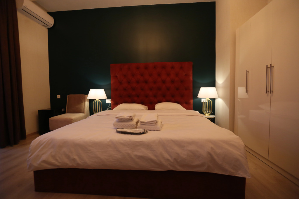 Hotel Collection By Umbrella