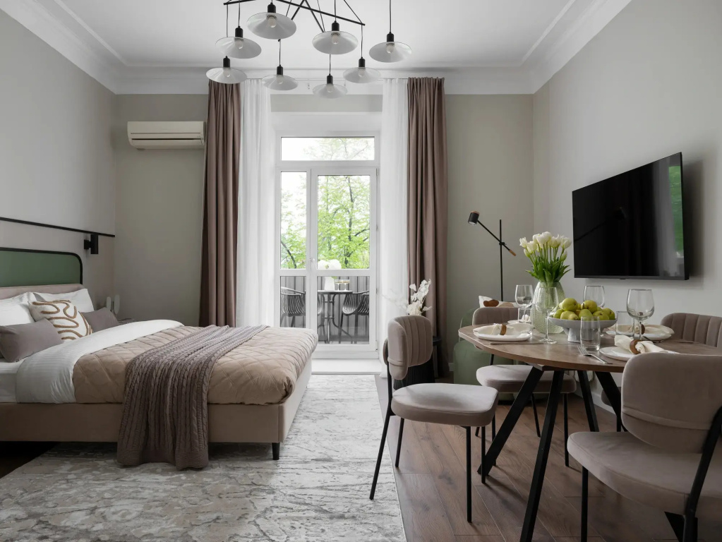 Квартира GM Apartments Стильная двушка у Триумфальной площади