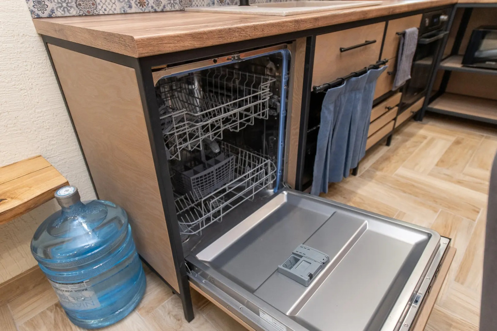 Частный дом на Шахтёров 28 (3)