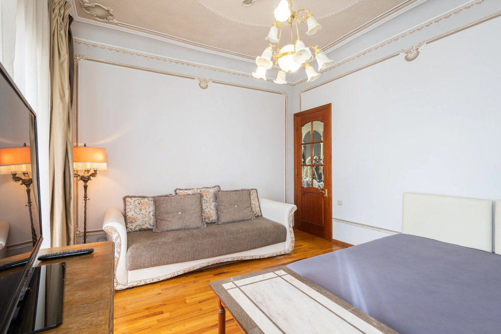 V Samom Tsentre Moskvy Flat