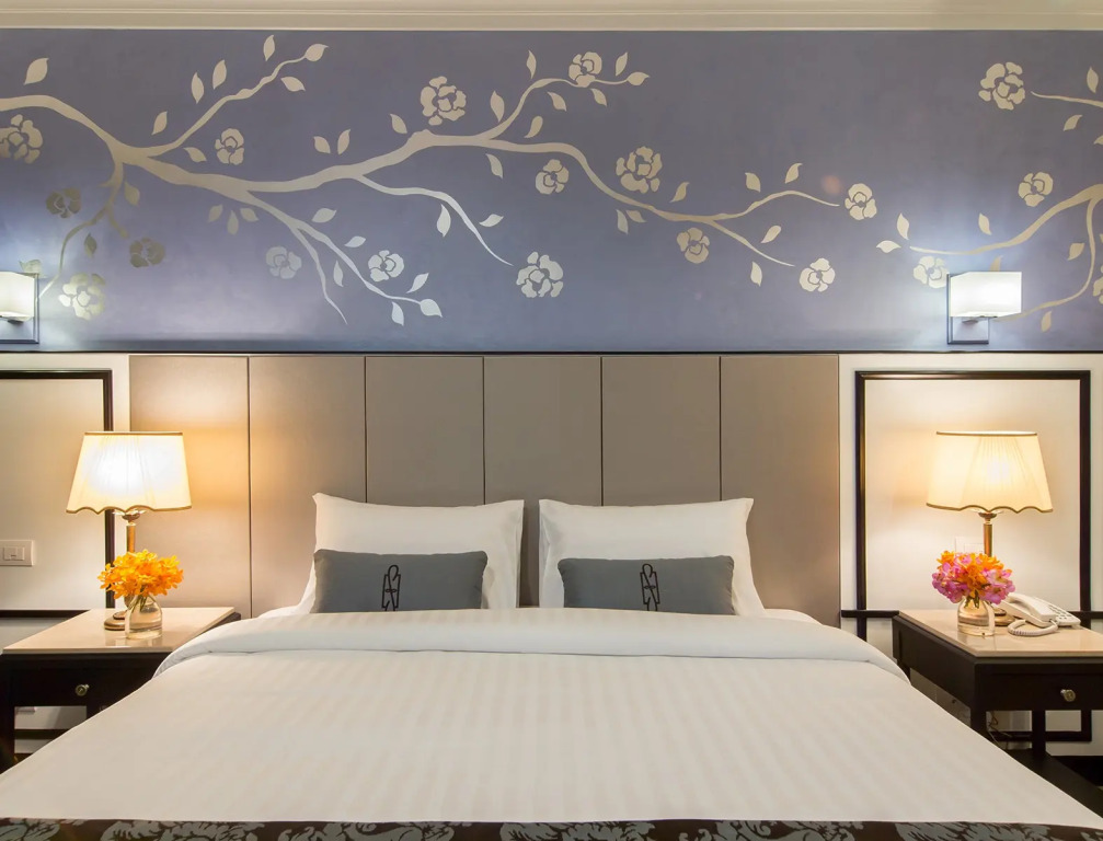 Saras Hotel