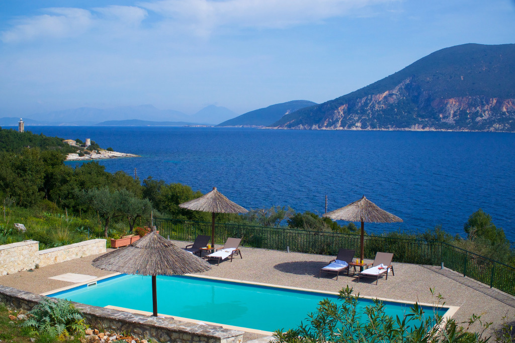 Апартаменты Martini Waterfront Suites