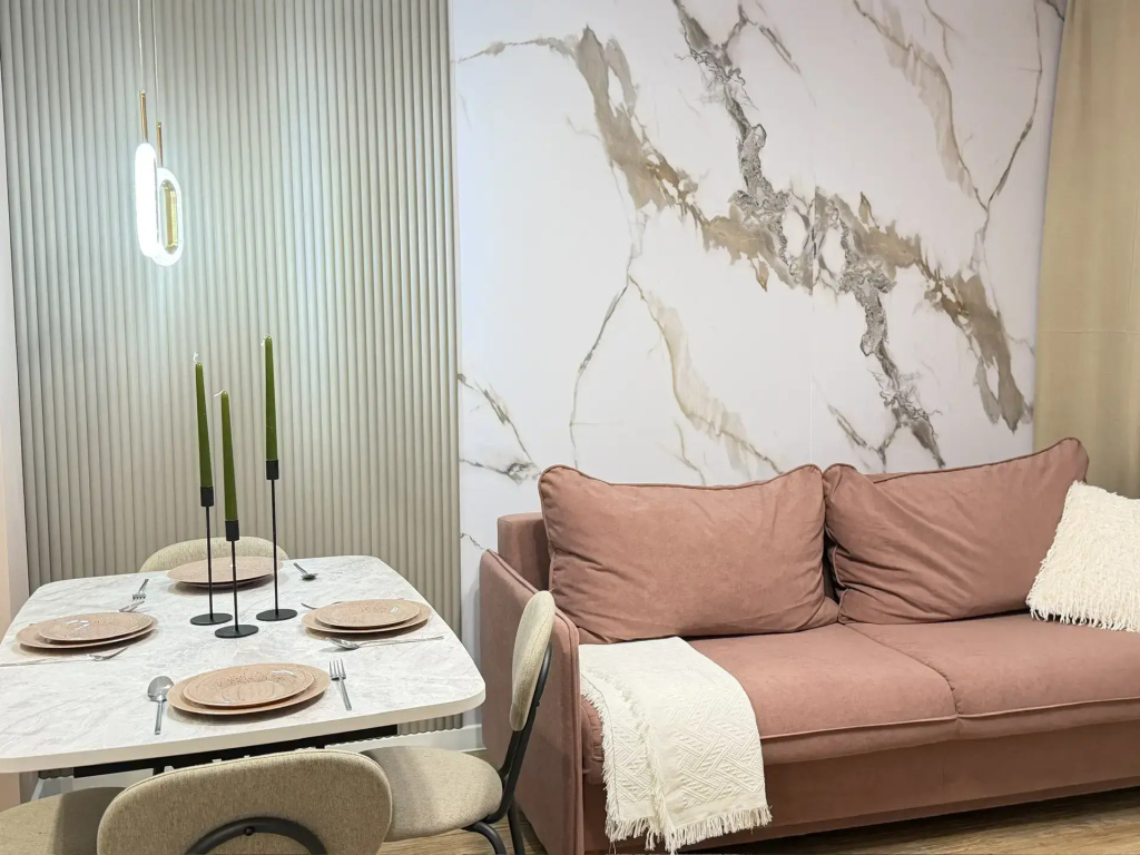 Квартира Евро 2К BeGuest с балконом на Отрадной 1 для 4 гостей