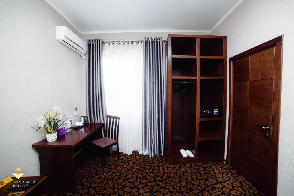 Отель Golden Square Bishkek