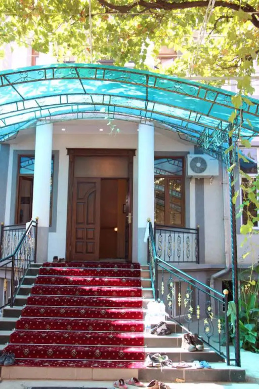 CITY Hostel