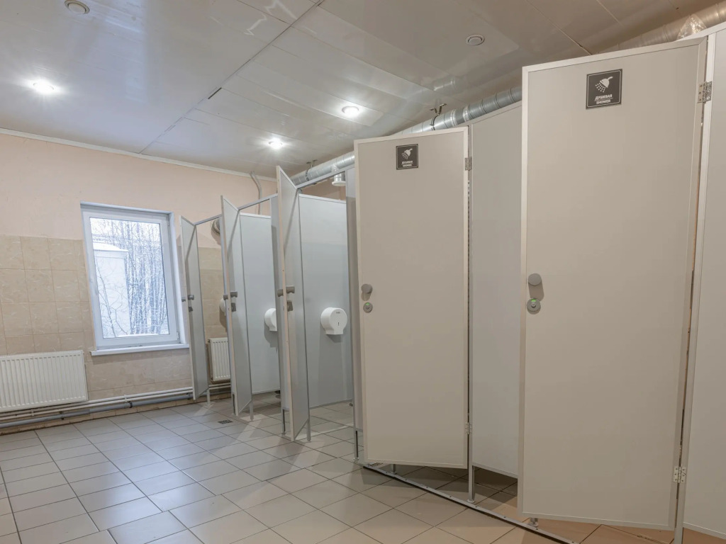 Кровать в общем номере (женский номер) в Ледокол
