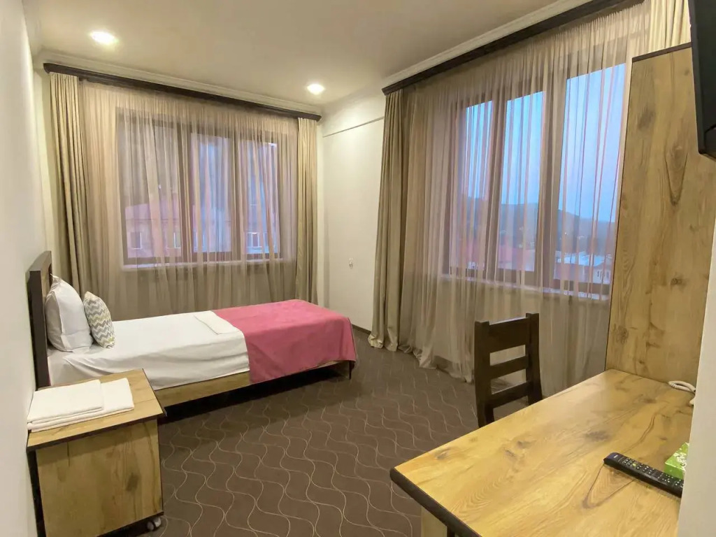 Mina Hotel