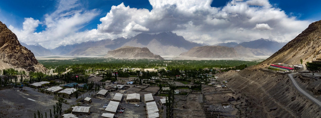 Hotel Mountain Lodge Skardu