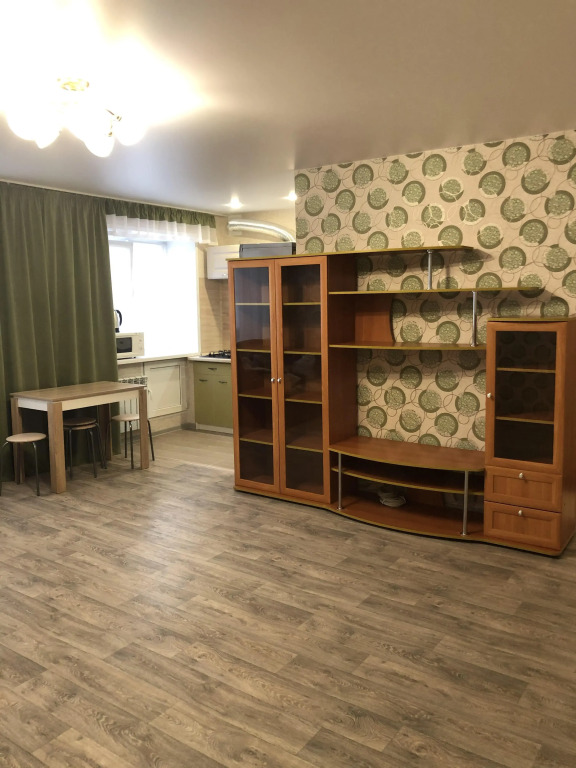 Квартира Гагарина 102
