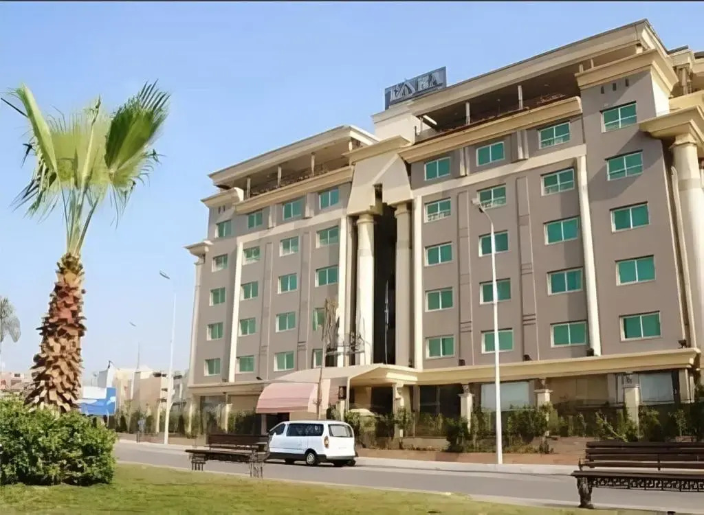 OWest Pyramids View Hotel