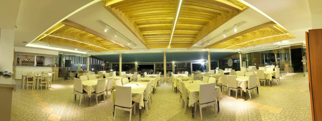 Epavlis Beach Resort