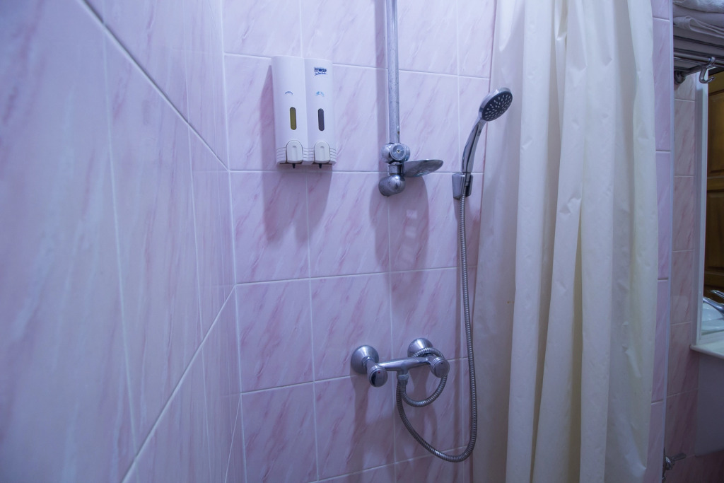 Отель ZEN Rooms Petchburi 11 Pratunam