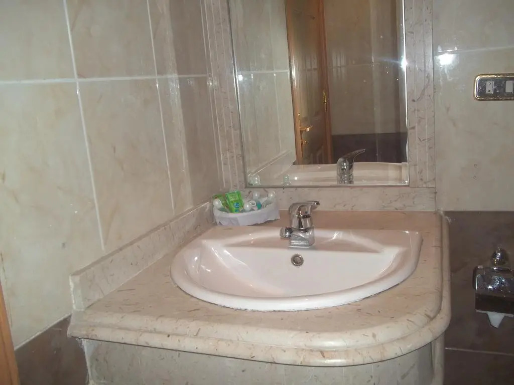 Курортный отель Tiba Pyramids Hotel Resort