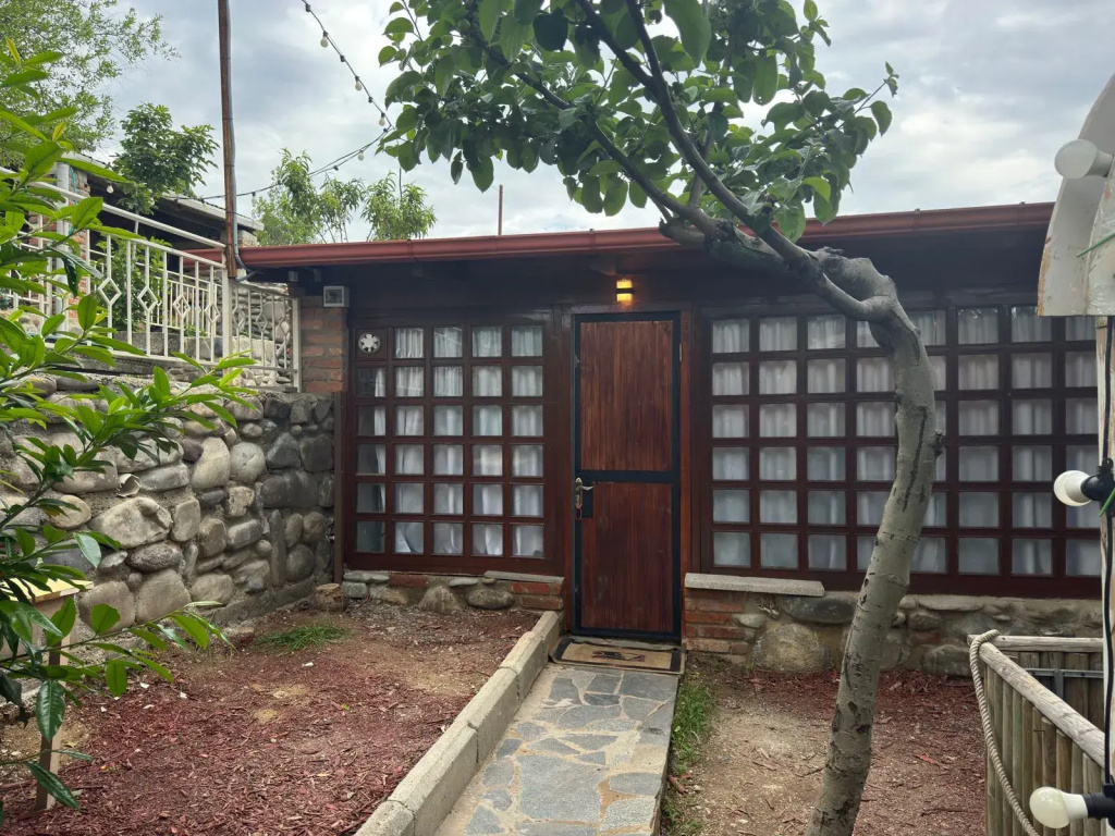 Отель Safari House Tbilisi - Wine & Family
