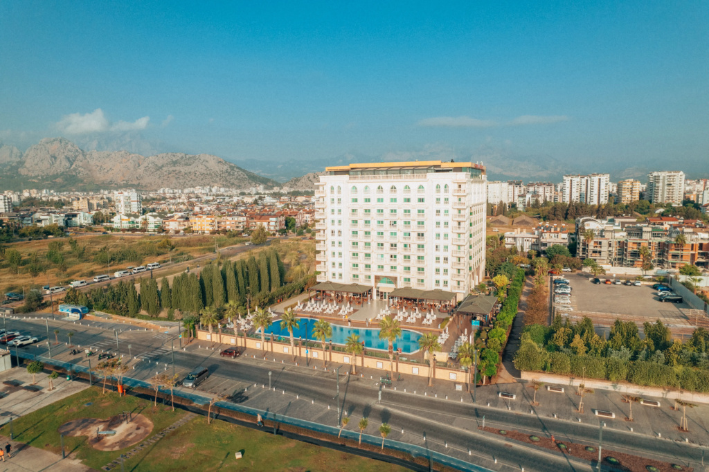 Crowne Plaza Antalya by IHG