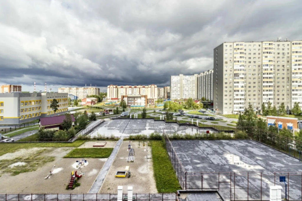 Апартаменты на Иосифа Каролинского, 16