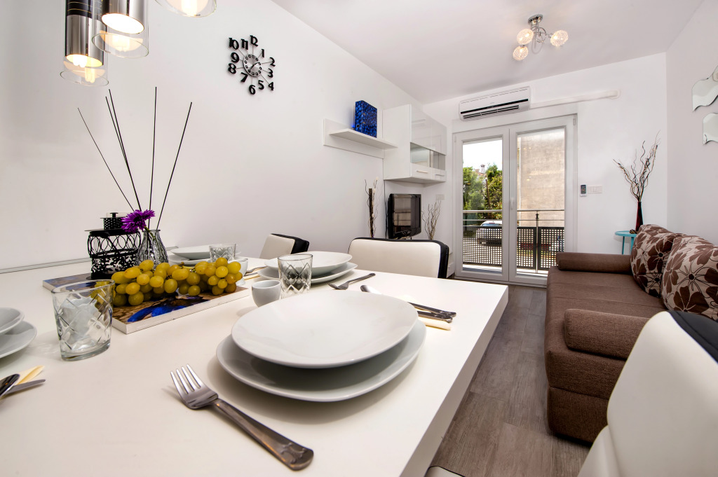 Апартаменты Stunning close to the Beach & Old Town