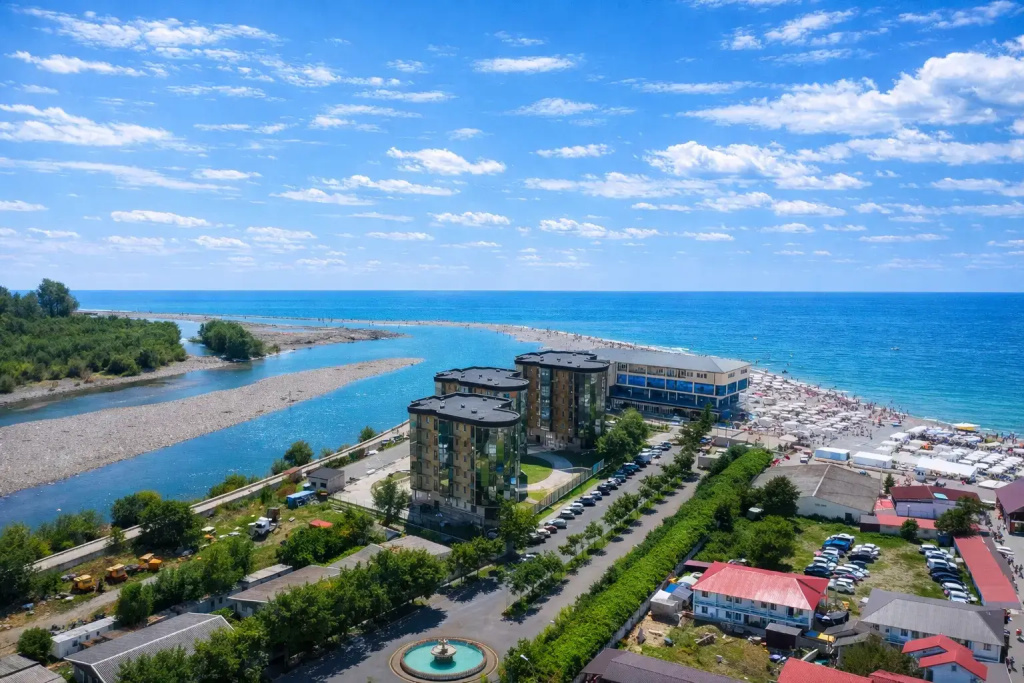 Апартаменты Okolo Morya 261 Делюкс с балконом и видом на море и горы