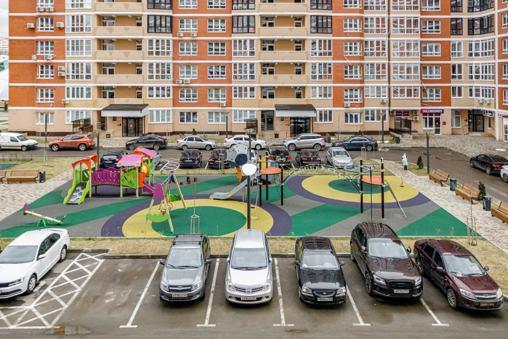 Квартира Здесь Лимон возле Парка Галицкого, Краснодар арены