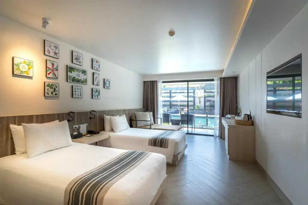 Mayaana Beach Resort Pattaya - Formerly Golden Tulip Pattaya Beach Resort