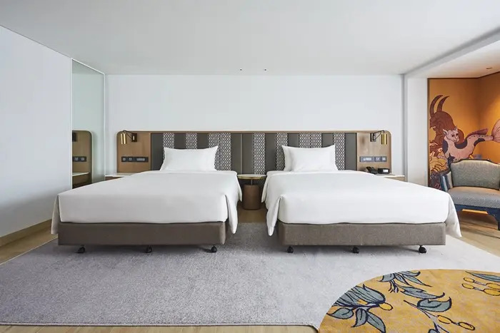 Montien Hotel Surawong Bangkok