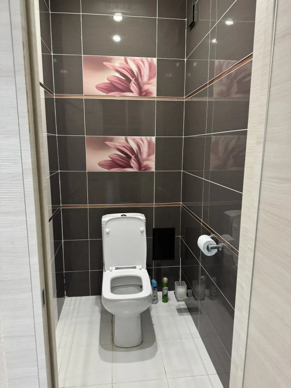 Квартира трехкомнатная