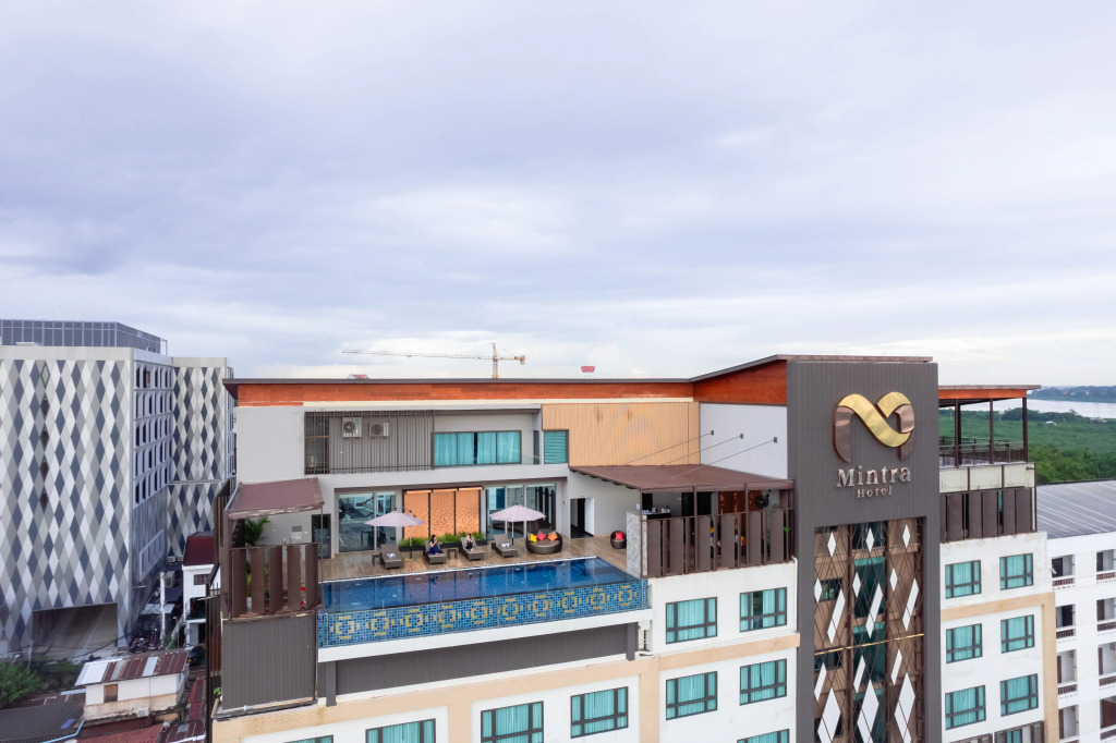 Отель Mintra Hotel