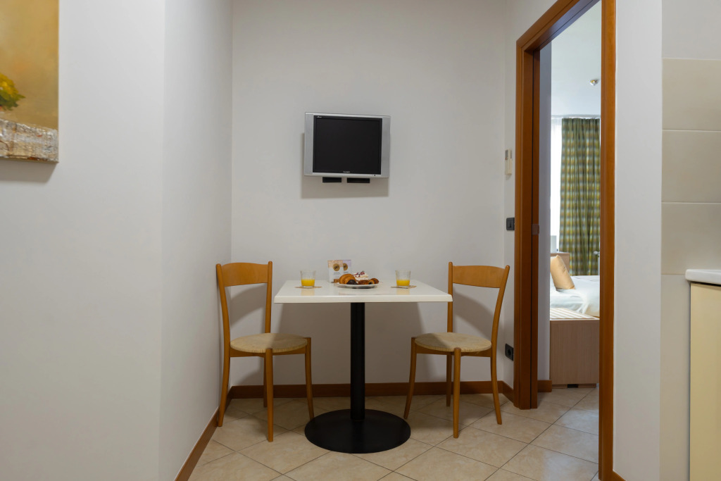 Апартаменты Republic Square's Chic Hideaway/1BR Apt/by Keygo 76