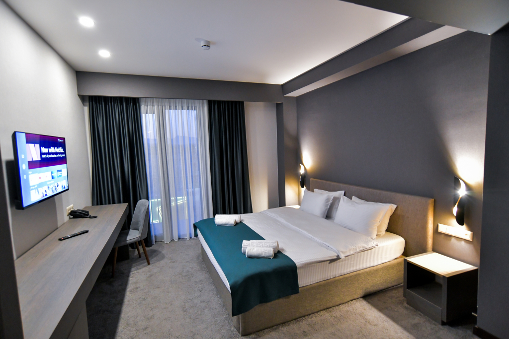 Отель West Inn Georgia