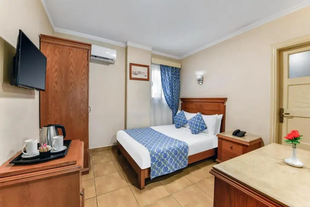 OWest Pyramids View Hotel