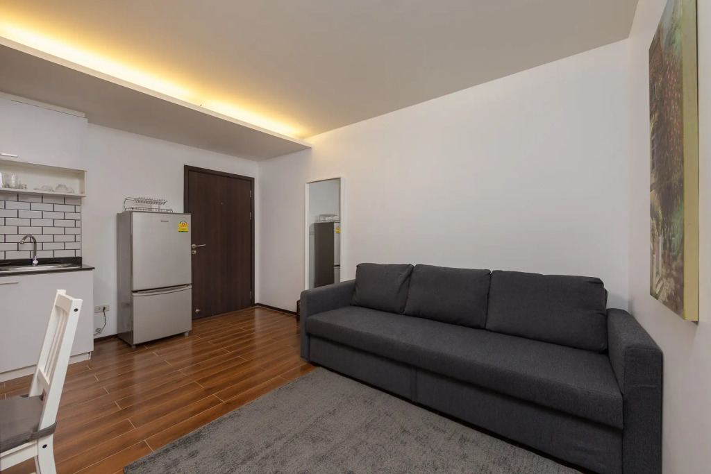 Апартаменты Suite Sangir Rawai Beachfront Title Condo