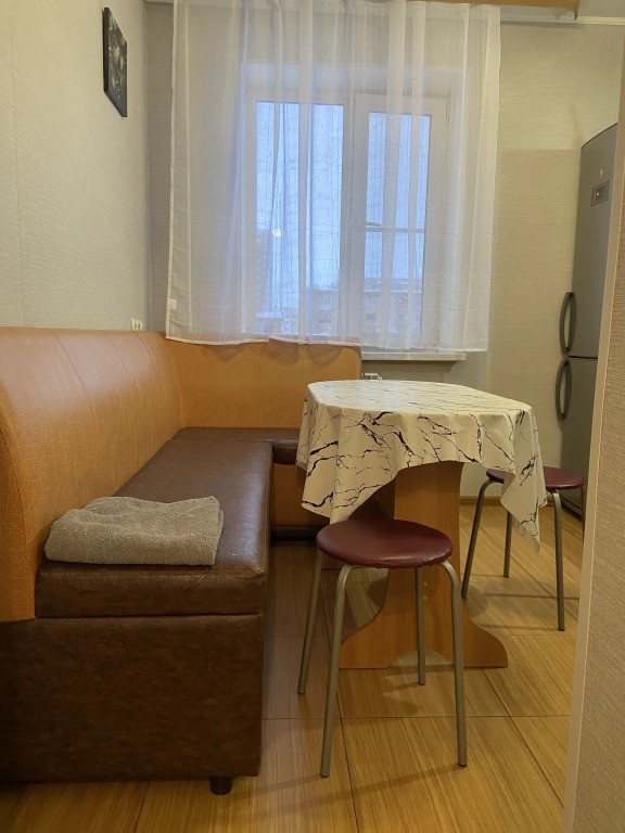 Квартира в микрорайоне 16А 75