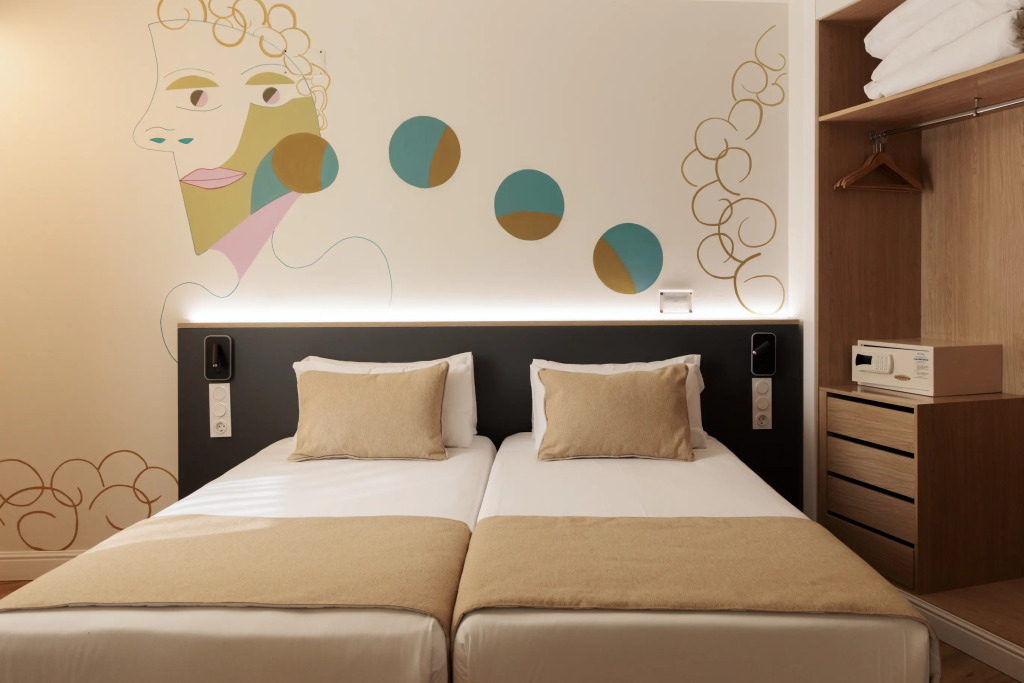 Blume Cruz Suites