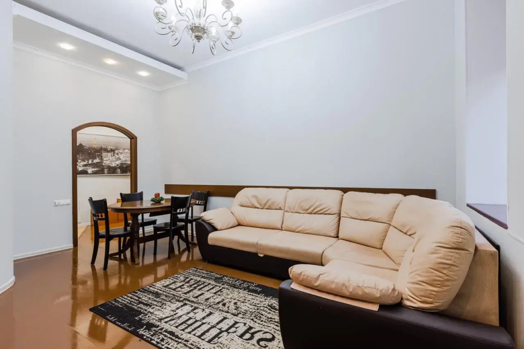 Апартаменты SpbStay на Марата 37