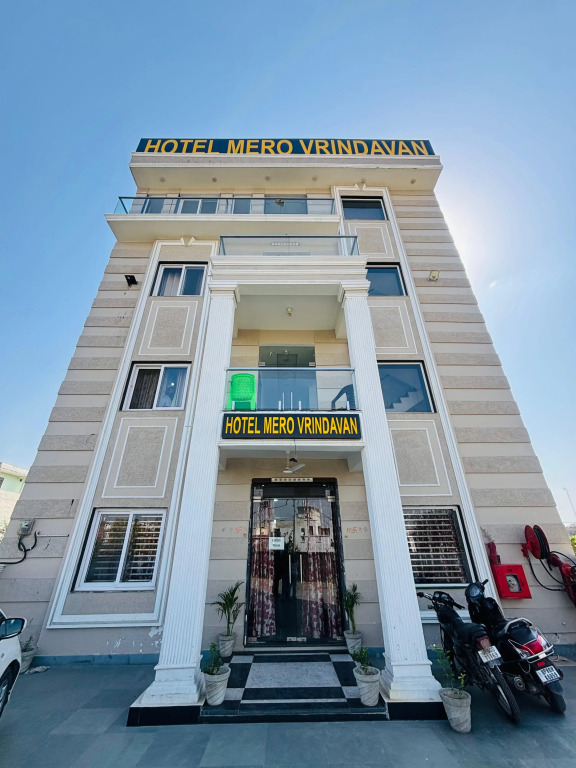 Отель Mero Vrindavan