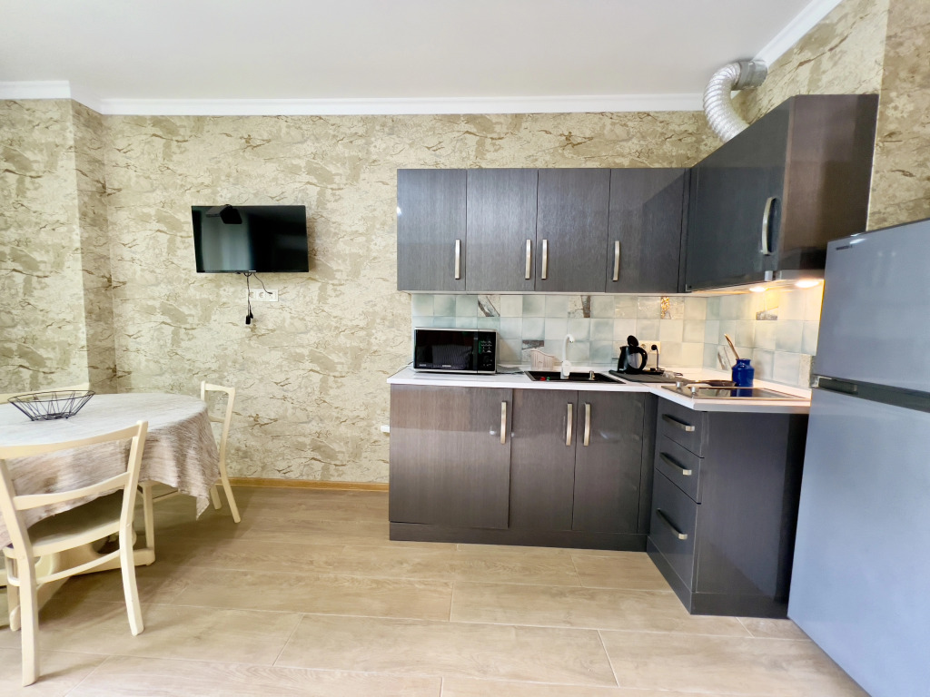 Апартаменты просторные с боковым видом на море в Batumi View