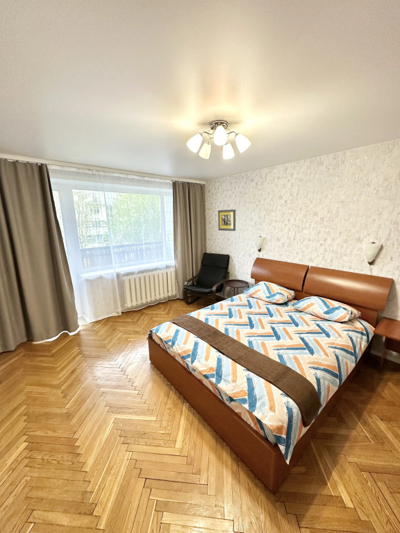 Апартаменты В центре около метро Немига