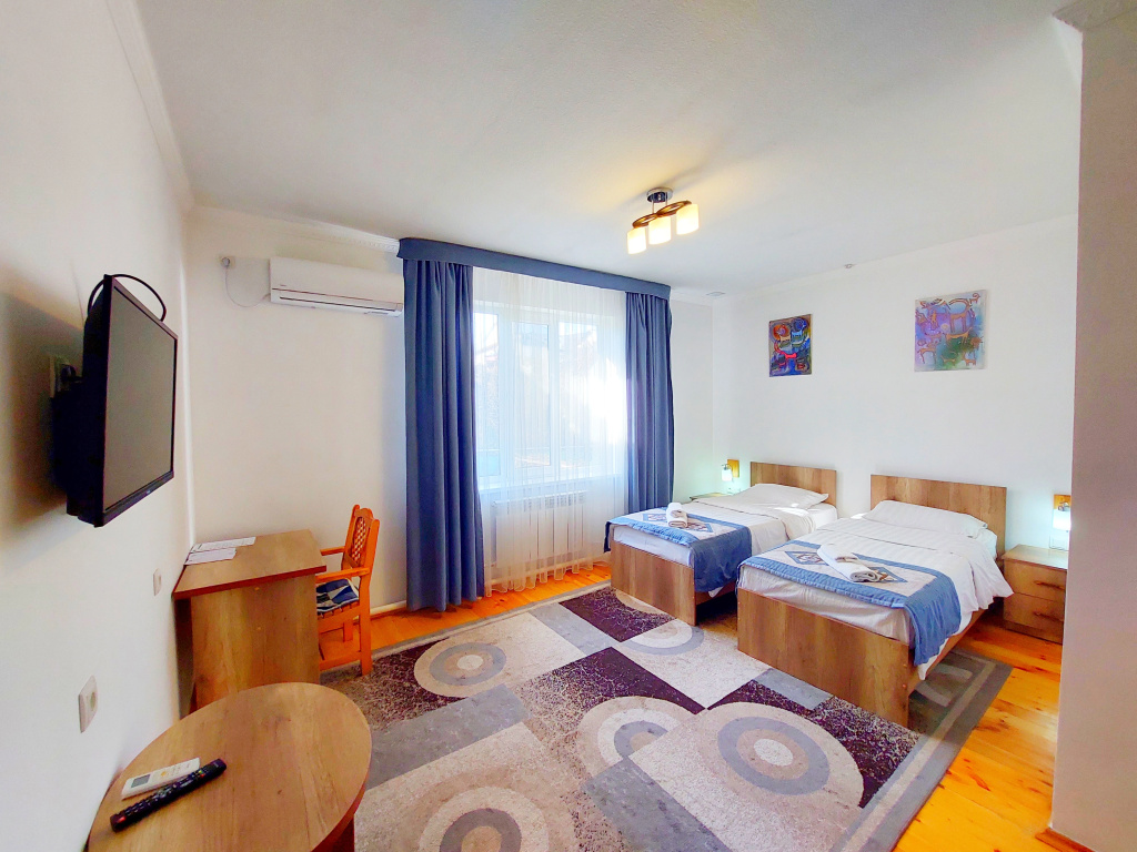 TES Hotel