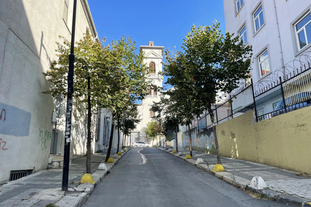 Апартаменты Sleek Urban Living near Taksim Square