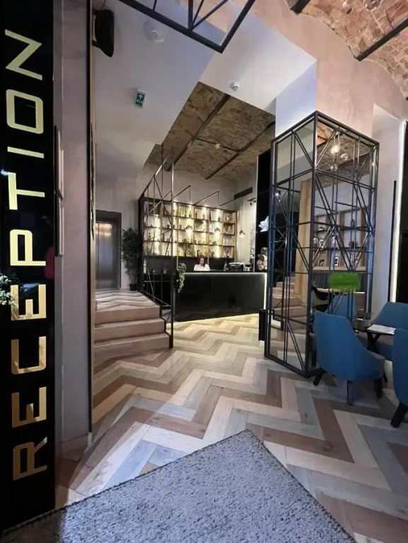 Capital Hotel Garni