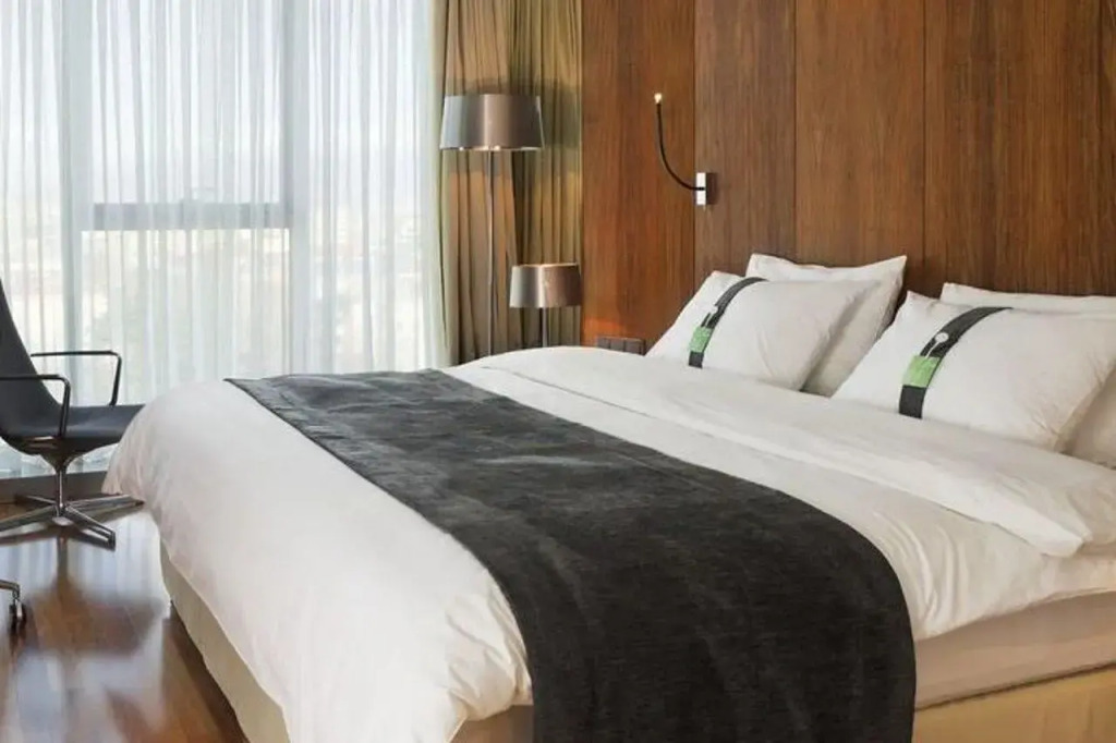 Holiday Inn Тбилиси