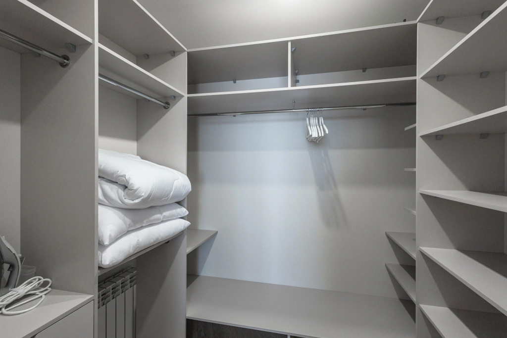 Апартаменты Новые 3х-комнатные апартаменты в центре Омска, 85 м², до 6 гостей