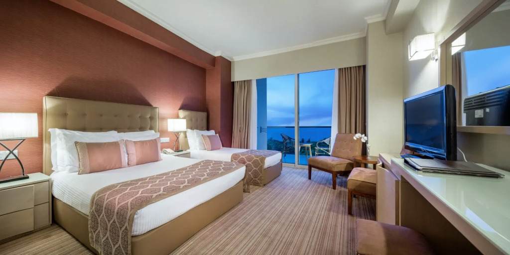 Acapulco Resort Convention SPA Hotel