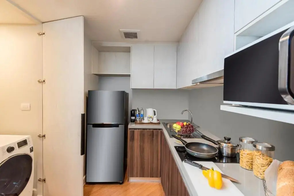 Отель Amanta Hotel & Residence Sathorn