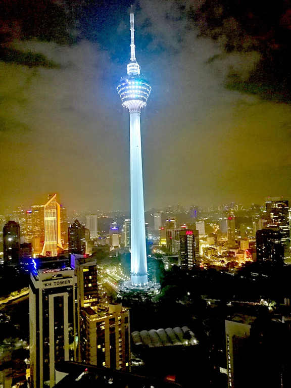Апарт-отель Luxe Suites at Vortex KLCC