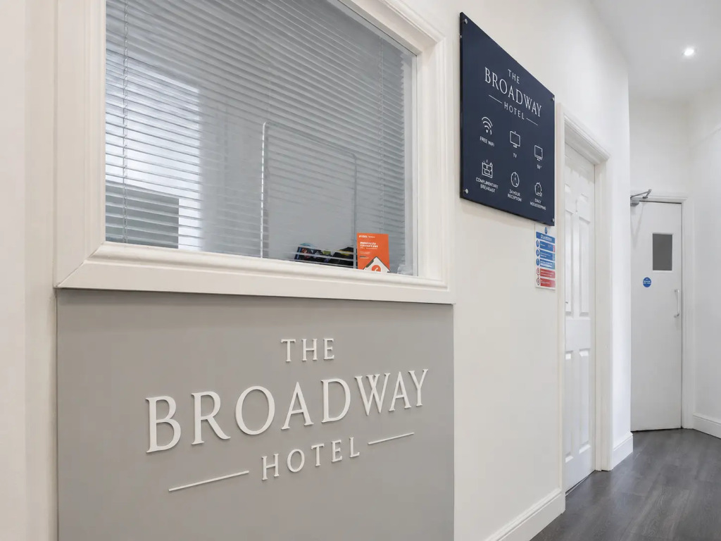 The Broadway Hotel - London Heathrow
