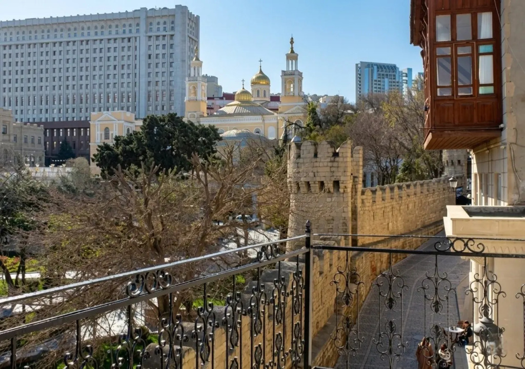 Отель Seven Palace