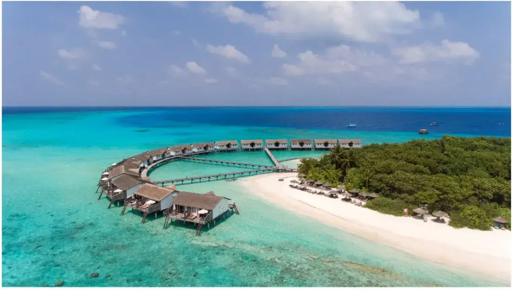 NH Collection Maldives Reethi Resort