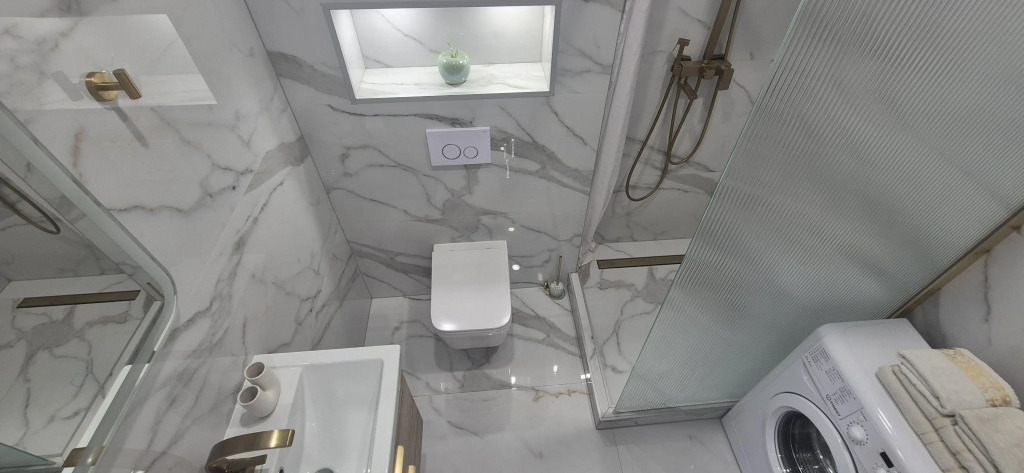 Квартира VIP Golden Designer Suite